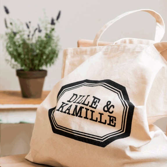 ambience-image-dille-kamille-bag
